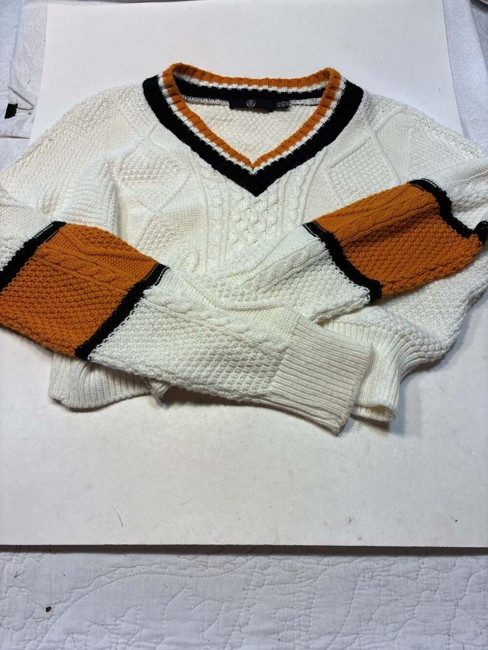 Missguided Cable Knit V-Neck Cropped Tennis Sweater